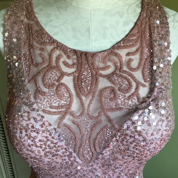 Pink Scala homecoming dress - Picture 4 of 7